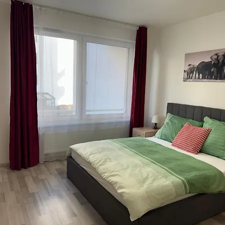 Appartement Spacious 2br With Balcony In - Comfort & Style *