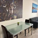 Apartment Spacious 2br With Balcony In - Comfort & Style Prague