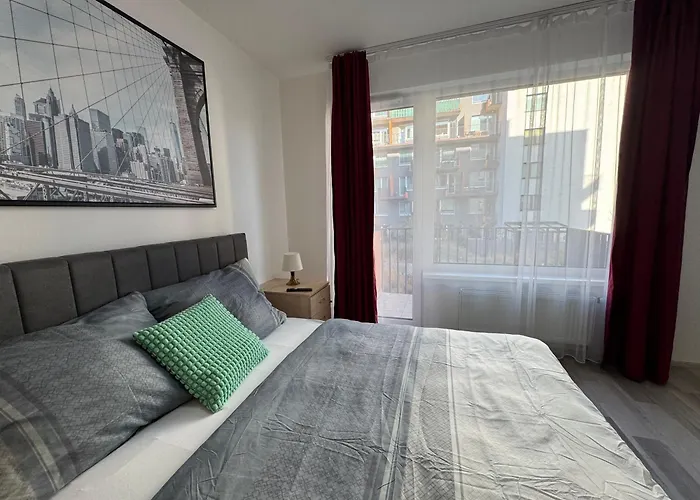 Apartament Spacious 2br With Balcony In - Comfort & Style *